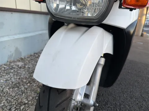 ヤマハ ギア フロントヘッドライト・ウインカー・白色フロントフェンダー