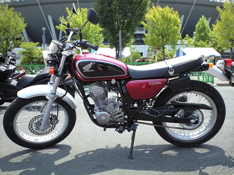 ホンダ CB223S