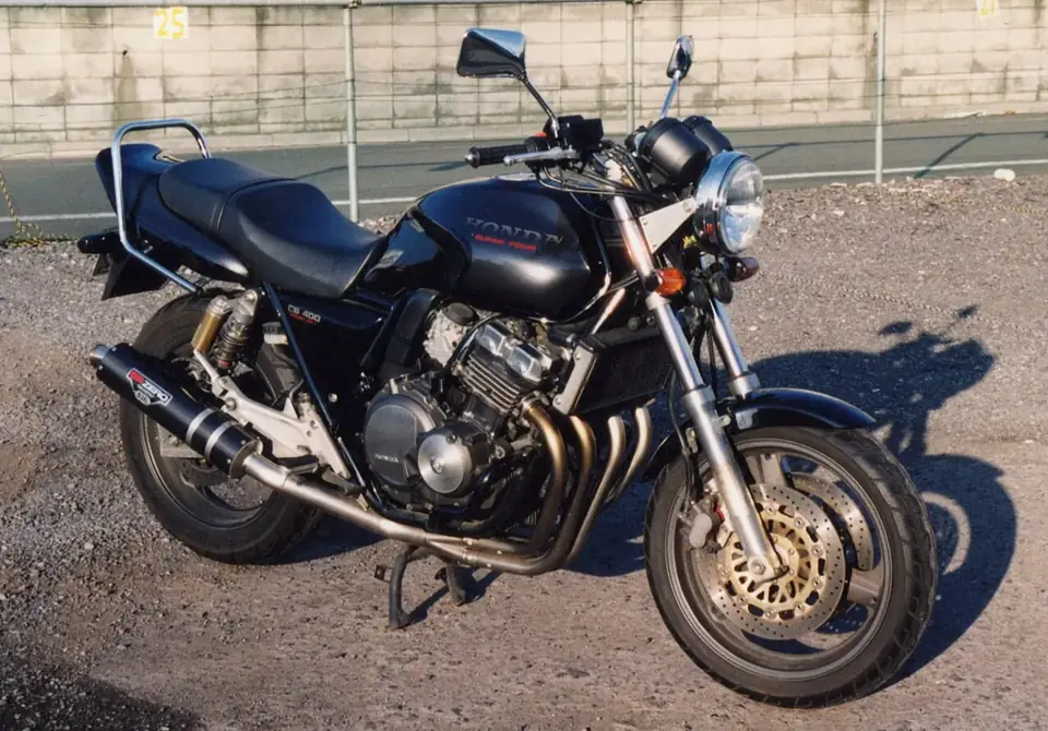 ホンダ CB400スーパーフォア