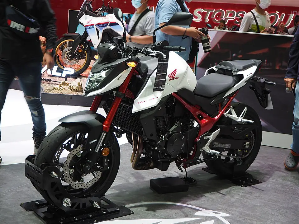 ホンダ CB750ホーネット