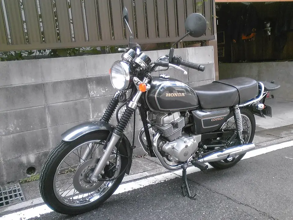 ホンダ CD250U