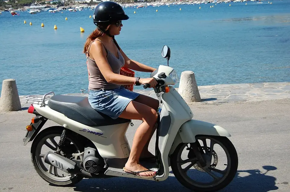 ホンダ SH100