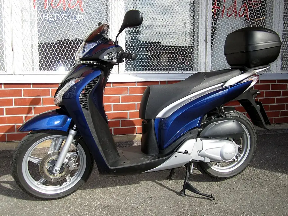 ホンダ SH125i