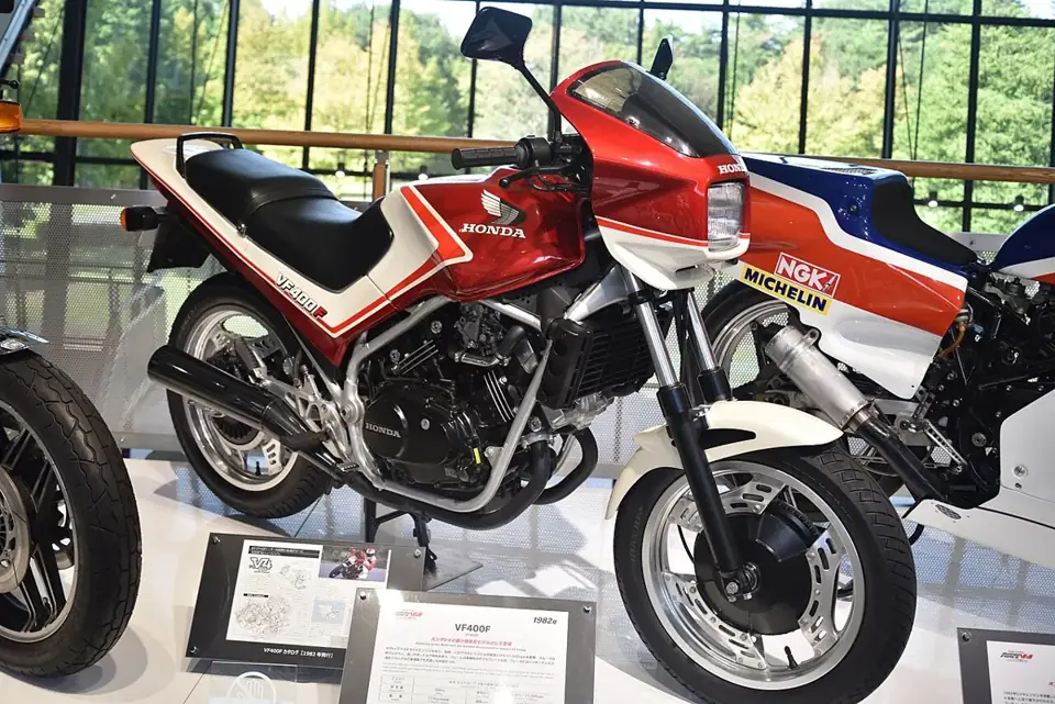 ホンダ VF400F