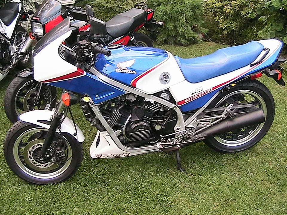 ホンダ VF750F