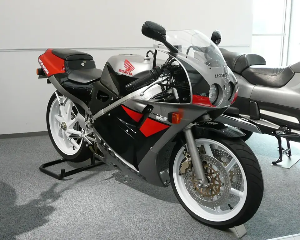 ホンダ VFR