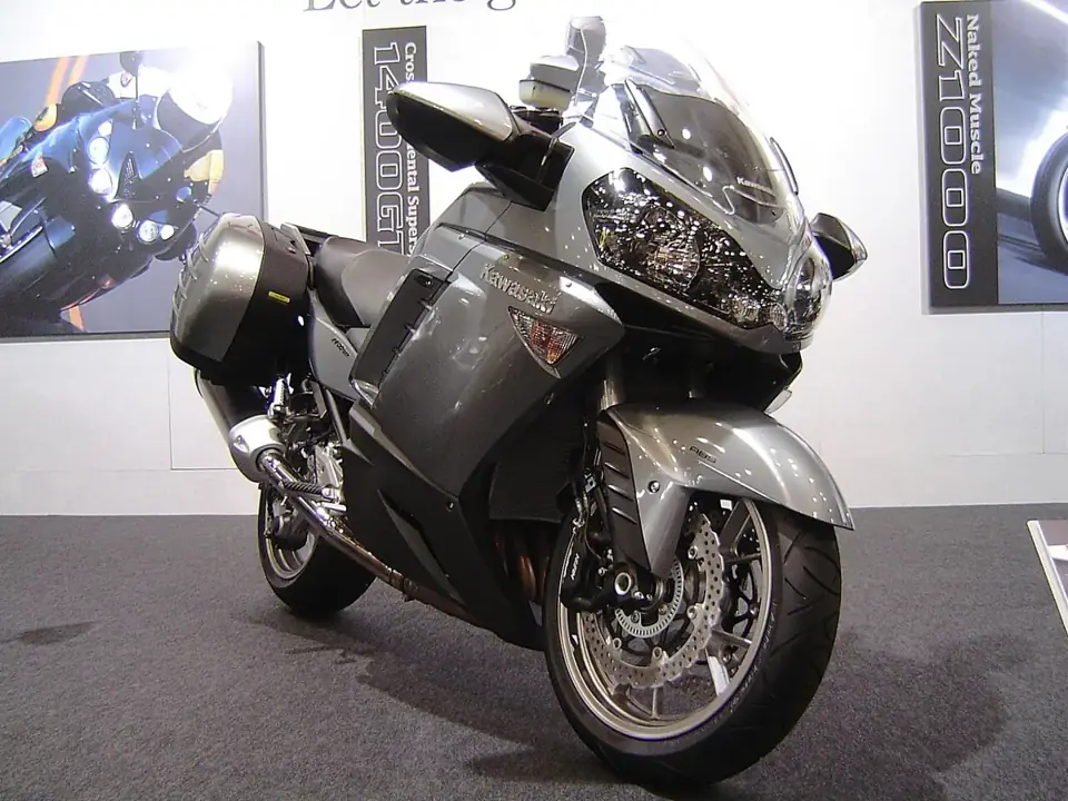 カワサキ 1400GTR
