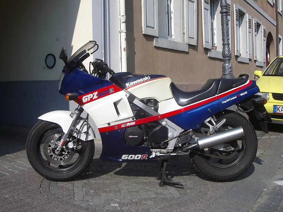 カワサキ GPZ600R
