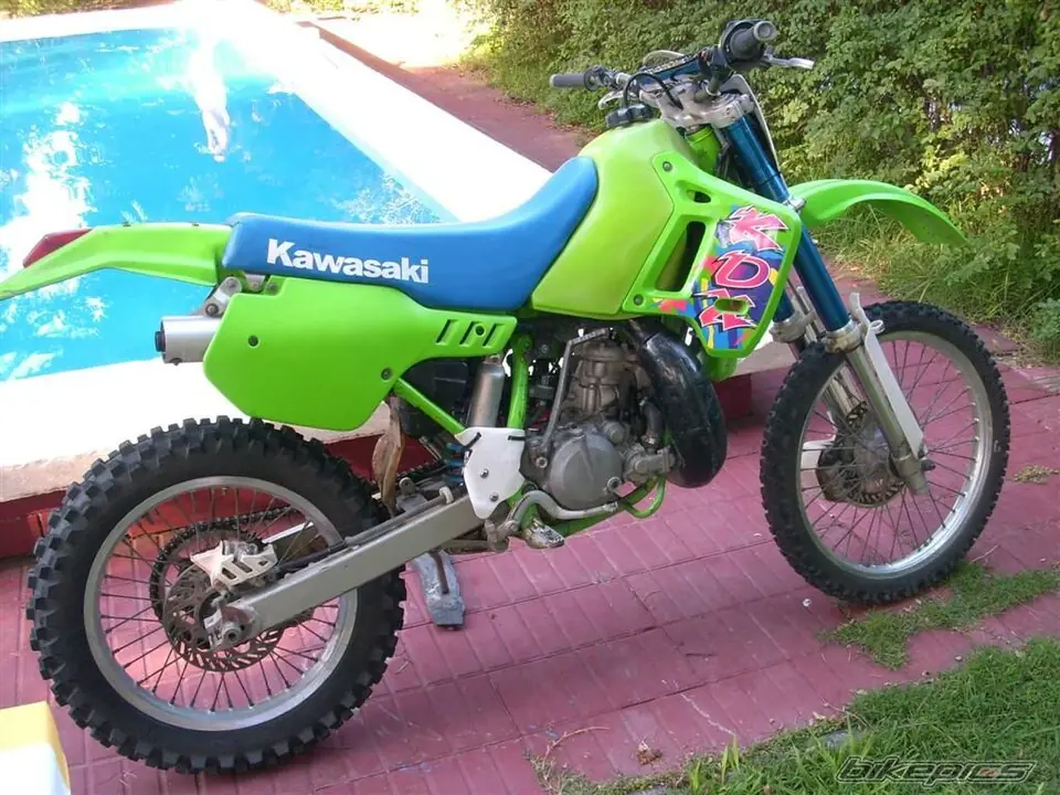 カワサキ KDX200