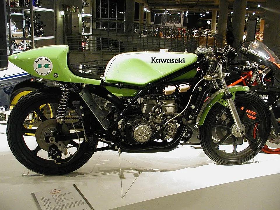 カワサキ KR250