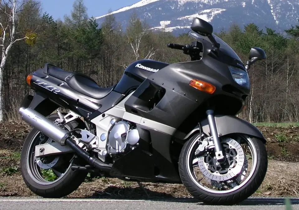 カワサキ ZZR400