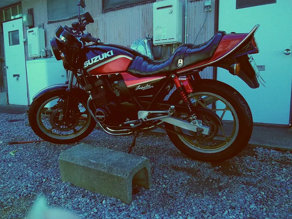 スズキ GSX400インパルス