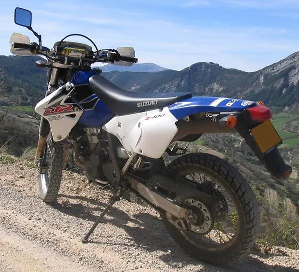 スズキ DR-Z400