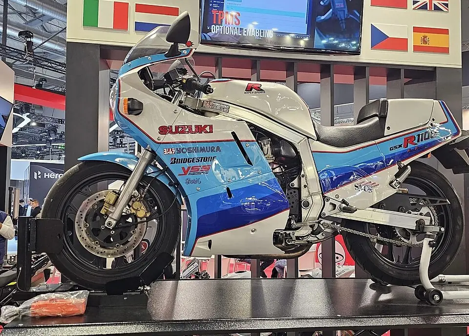 スズキ GSX-R1100