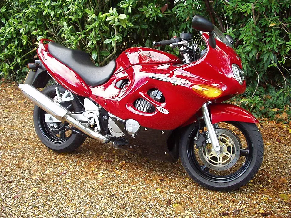 スズキ GSX750F