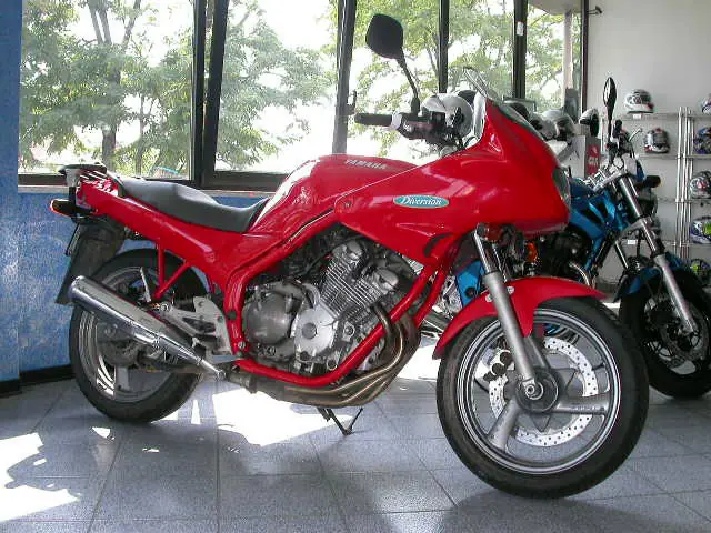 ヤマハ ディバージョン600