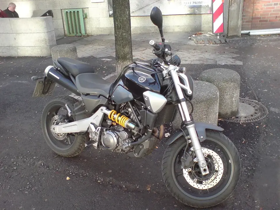 ヤマハ MT-03