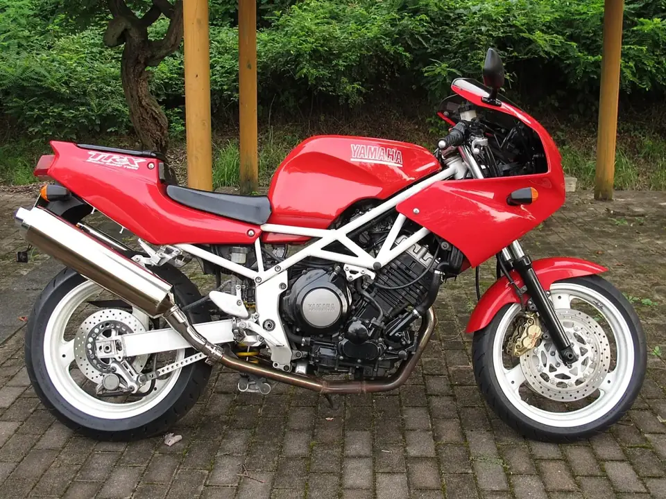 ヤマハ TRX850