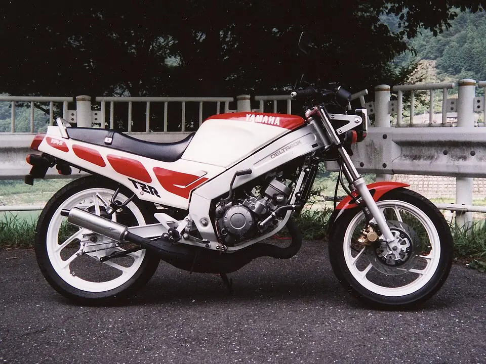 ヤマハ TZR125