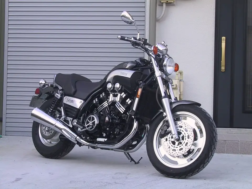 ヤマハ VMAX
