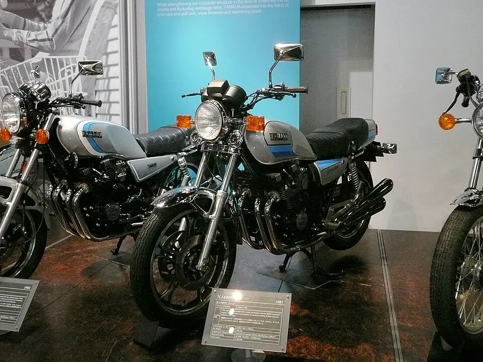 ヤマハ XJ400D