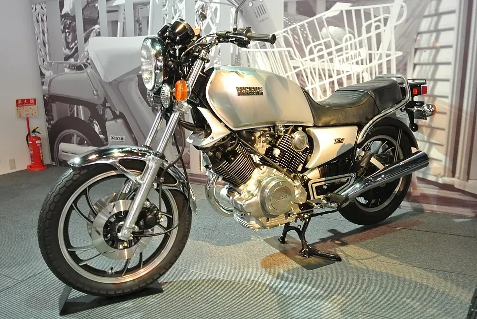 ヤマハ XV750E