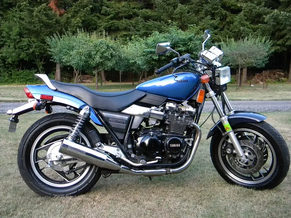ヤマハ YX600ラディアン