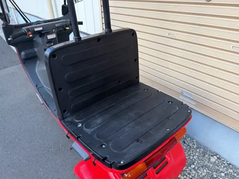 リアデッキ（平らな荷台）と背もたれ デッキタイプの特徴