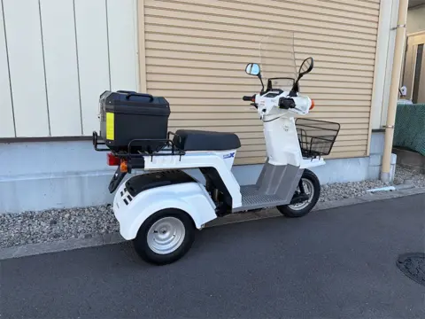 左斜め前からの全体像